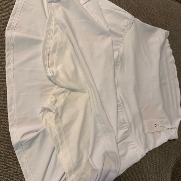 Women's Maternity White A-Line Skirt/Short - Picture 4 of 7